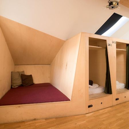 Montagu Hostel Innsbruck Ngoại thất bức ảnh