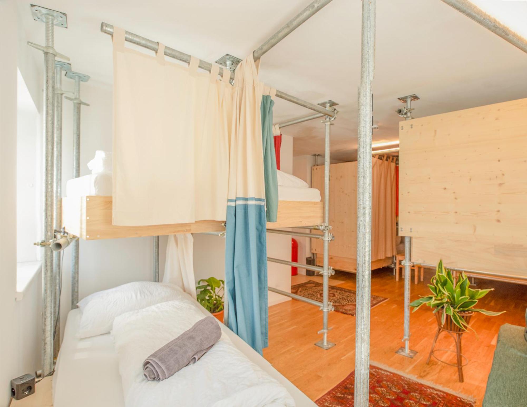 Montagu Hostel Innsbruck Ngoại thất bức ảnh